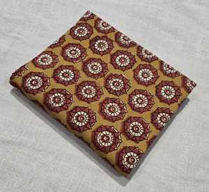 Tela de algodón estampada a mano, suave, premium, ligera, para vestidos, lista para exportación a granel, proveedor mayorista. - Product Image 1