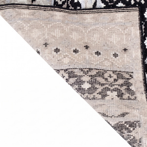 Tapis DECORDEC en laine noir, gris et ivoire, motif folklorique, géométrique tribal, à bandes, écologique, antidérapant pour salon et hôtel - Product Image 5
