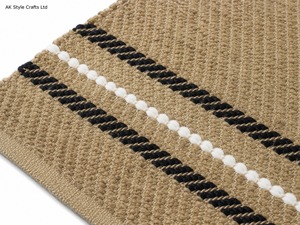 Tapis de sol en jute rayé fait main, antidérapant, écologique, design moderne pour la maison et l'extérieur - Product Image 5