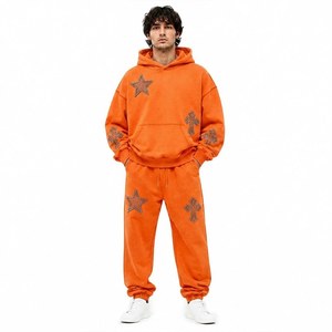 Ensemble de survêtement 2 pièces ample et oversize pour homme, avec sweat à capuche et pantalon de jogging, appliqué écusson étoile et croix, en polaire, personnalisable, OEM, fabricant grossiste - Product Image 2