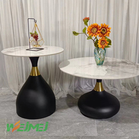 Table basse moderne et durable pour salon, table à thé ronde avec base en métal, table d'appoint en céramique Movo Venus en pierre frittée