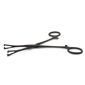 คีมหนีบเจาะร่างกายสีดำ ยี่ห้อ Pennington Forceps แบบมีร่อง ผลิตจากเหล็กเยอรมัน คุณภาพระดับมืออาชีพ สำหรับผู้เชี่ยวชาญ - Product Image 1