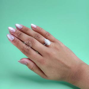 Anillo de Diamantes con Corte Pera Cultivado en Laboratorio en Oro Blanco de 18K para Exportación al por Mayor de Proveedor y Fabricante Indio - Product Image 2