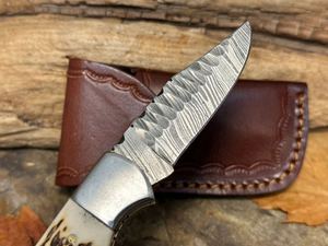 Couteau pliant artisanal en acier Damas de haute qualité, manche en bois et en bois de cerf, étui en cuir, couteaux de chasse professionnels haut de gamme - Product Image 6