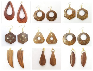 Boucles d'oreilles artisanales de qualité supérieure en os de buffle couleur antique plaqué argent, forme goutte d'eau, best-seller pour femmes - Product Image 3