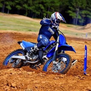 Motocross Yamaha YZ125 125cc 2022 |   Vélo de course tout-terrain léger |   Vente en gros et exportation - Product Image 6