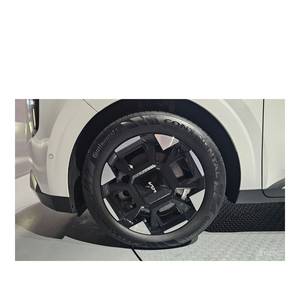 Kia Carnival Signature 2024 de 7 Plazas con Cámara Trasera, Asientos de Cuero, Caja de Cambios Automática, Combustible Diésel, 24,259 km, Volante a la Izquierda - Product Image 5