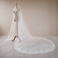 Voile de mariée exquis en tulle doux grande taille, long, style chapelle, avec bordure en dentelle festonnée, pour mariage en église, direct usine