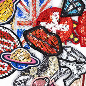 Parches Bordados Personalizados con Diseño de Lápiz Labial, Perfume y Bandera, para Planchar en Ropa de Mujer y Niña - Product Image 4