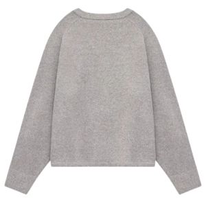Pull décontracté en maille bouclée gris chiné à manches raglan pour homme – Doux, confortable, coupe ajustée, tendance, chaud et élégant pour l'hiver - Product Image 2