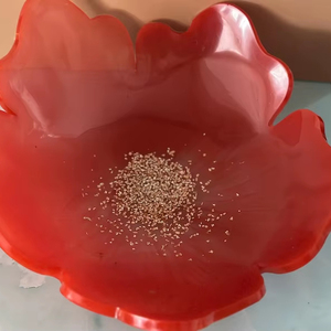 Bol de service pour collations de haute qualité, fait main, design géode rouge, taille moyenne, écologique, décoration pour la maison, fête, cadeau personnalisé - Product Image 1