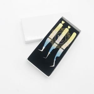 Venta al por mayor, pinzas inferiores con patrón de diamante sostenible, recubrimiento en polvo personalizado, pinzas para pestañas con corazón de punto plateado, etiqueta personalizada - Product Image 3