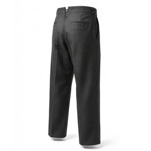 Pantalon de style militaire droit sur mesure, d'inspiration guerre civile, avec un aspect historique, des coutures détaillées, des empiècements renforcés, en toile. - Product Image 4