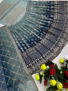 Conjunto de Vestido de Novia Estilo Indio-Pakistaní en Georgette Sintética, con Bordado Elaborado, Sin Coser, Personalizable - Product Image 6