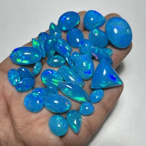 Ópalo Etíope Natural, Color Pryba Azul, con Multiflujo de Fuego Precioso, Cabujón Suelto, Gema, Piedra de Nacimiento de Octubre, Hasnain Gems - Product Image 4