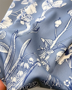 90*90cm Luxury Square Silk Scarf For Women Fashion Print Shawl Warps Elegant Neckerchief <b>Bandanas</b> Hijab Soft Stain Ladies Scarf - Product Image 4
