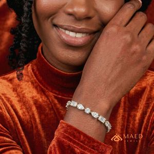 Pulsera de tenis Maed Jewels chapada en oro de 18 quilates con moissanita de formas múltiples, corte brillante redondo, joyería de lujo para mujer, regalo. - Product Image 5