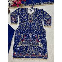 Ensemble de costumes de soirée pour femmes Top Dhoti Salwar Dupatta
