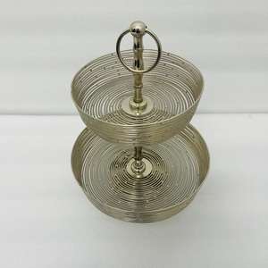 ตะแกรงสแตนเลสสตีลสีทองขัดเงา งานแฮนด์เมด 2 ชั้น สำหรับวางเค้ก อเนกประสงค์ ใช้เป็นภาชนะใส่อาหาร ผลไม้ ขนมหวาน - Product Image 5