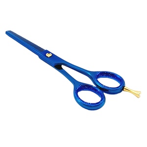 Ciseaux professionnels à effiler les cheveux en acier inoxydable pour la coiffure en salon et l'utilisation par les barbiers - Product Image 6