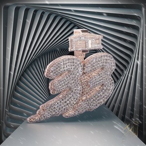 จี้เพชรโมอิสซาไนต์ทรงบัส  ผ่านการทดสอบเพชร  แบบ Iced Out VVS ฮิปฮอป  ตัวเลขสั่งทำพิเศษ  ชุบโรเดียม  สำหรับจี้เงินแท้ 925  พร้อมใบรับรอง - Product Image 5