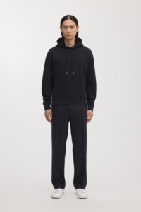 Sweat à capuche doux conçu pour un port quotidien confortable, avec une construction pratique, un style moderne et une utilisation polyvalente en toutes saisons - Product Image 5
