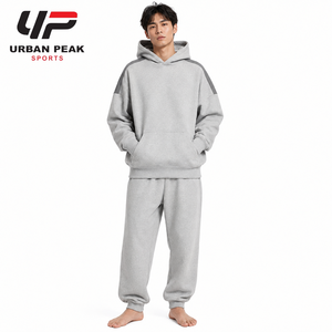 Conjunto Deportivo Clásico para Hombre, Talla Grande, con Sudadera Holgada de Algodón Suave y Pantalones a Juego para un Estilo Casual - Product Image 1