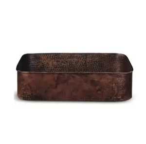 Évier rectangulaire en cuivre martelé à encastrer, vasque de salle de bain minimaliste en bronze, bol artistique à poser sous le meuble pour luminaires design - Product Image 1