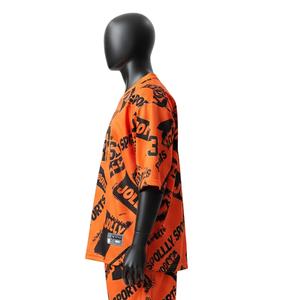 Camiseta deportiva de fútbol para hombre, de poliéster GSM con malla transpirable, logotipo personalizado, 100% algodón, corte holgado, estampada. - Product Image 3