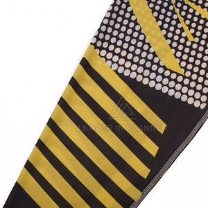 Équipement d'entraînement de combat de bonne qualité, rashguard personnalisé pour hommes, rashguard MMA à prix raisonnable - Product Image 5