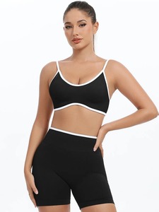 Conjunto Deportivo Premium para Mujer, Bra Deportivo Transpirable y Leggings de Cintura Alta, Ropa Deportiva - Product Image 3