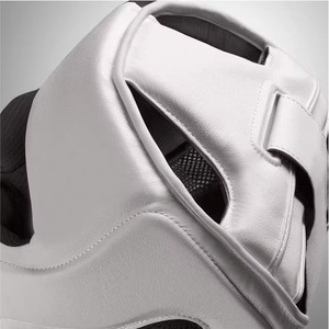 Protège-tête de boxe professionnel avec double fermeture à anneau, sangle réglable, matériau PVC respirant pour l'entraînement aux arts martiaux - Product Image 2