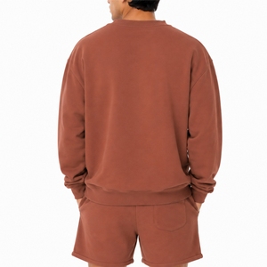 Ensemble sweat-shirt à manches longues et short assorti pour homme, style décontracté en molleton bouclette, tenue de détente automne, coupe moderne pour le quotidien - Product Image 2