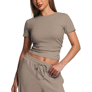 ชุดลำลองสำหรับผู้หญิง เสื้อครอปและกางเกงทรงหลวม - Product Image 5