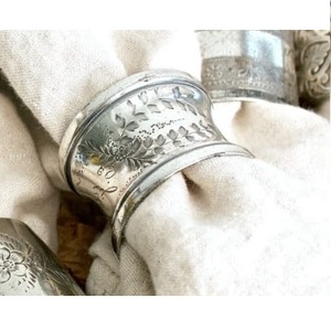 <b>Wedding</b> Dinner <b>Table</b> <b>Top</b> <b>Decoration</b> Embossed Design Napkin Ring Brass Metal Golden Finishing Tissue Holder Ring - Product Image 3