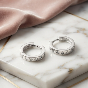 DIVYORO Pendientes de aro de plata 925 para mujer, diseño de amante de las mascotas - Product Image 2