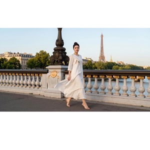 Nouvelle Collection : Robes Décontractées pour Femmes en Soie et Lin Importés du Vietnam, Broderie Artisanale 100% Faite à la Main, Fabrication de Vêtements de Qualité Supérieure - Product Image 4