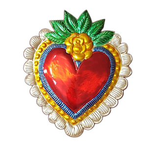 Escultura Metálica de Pared con Corazón Sagrado, Estilo Boho Chic, Decoración Floral Dorada, Corazón Milagroso Colgante, Adorno de Pared con Corazón Flameante de Estilo Vintage - Product Image 1
