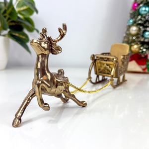 Reindeer Sleigh Sculptures <b>Christmas</b> Decor For Kids Room <b>Christmas</b> Theme Decoration Festive Gifting And Holiday Present Item - Product Image 2