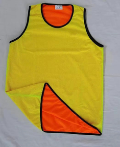 Chalecos de Entrenamiento Deportivos Personalizados, Chalecos de Fútbol Reversibles sin Mangas, Elásticos, Antibacterianos, Aislantes y Transpirables - Product Image 3