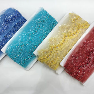 Tissu en dentelle de luxe écologique avec perles et broderie française à motif géométrique, largeur 1''-1 7/8'', pour usage quotidien - Product Image 1