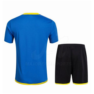 Comfortable Competitive Men Soccer Uniform Breathable <b>Athletic</b> Design Lightweight Jersey And Shorts Set For Team Soccer - Product Image 2