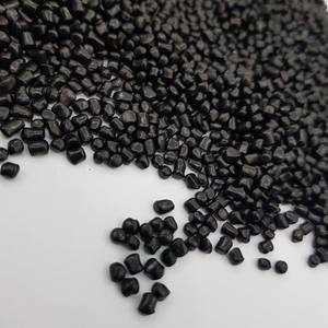 Masterbatch Negro de Fábrica Vietnamita CPI 20-50% de Carbono (Con/Sin Relleno de CaCO3) para PE/PP/PS, para Inyección/Extrusión/Filmación por Soplado - Product Image 1