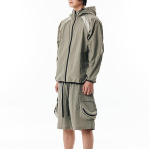 Conjunto de Sudadera y Pantalones Cortos de Dos Piezas para Mujer con Logotipo Personalizado Estampado en Relieve 2026, Sudadera Corta y Pantalones Cortos de Algodón con Corte y Costura, Efecto Desgastado por el Sol - Product Image 6