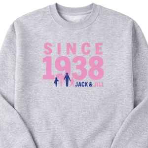 เสื้อสเวตเชิ้ตคอกลมแจ็คแอนด์จิลสีเทาตั้งแต่ปี 1938 เสื้อสเวตเชิ้ตกราฟิกสำหรับผู้ชายและผู้หญิงสวมใส่สบายเสื้อสเวตเชิ้ตแขนยาว - Product Image 6