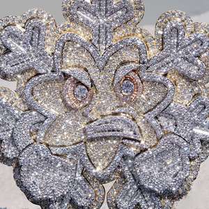 Pendentif Tête de Lion en Argent Sterling Plaqué Or Luxe, Sertie de Moissanite VVS, Bijou Hip Hop Effet Diamant, Breloque Bling Spectaculaire - Product Image 4