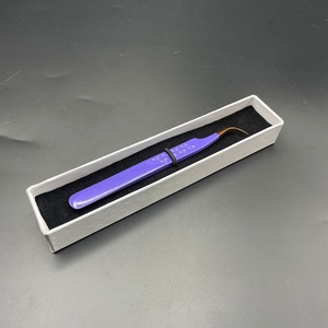 แหนบต่อขนตาปลายทองคำแบบมืออาชีพ รุ่น Black J Curve คุณภาพสูง ทนทาน ทำจากสแตนเลสสตีล ปลายเรียบ - Product Image 3