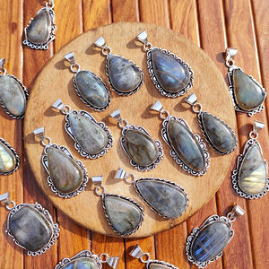 Pendentif en labradorite irisée, formes multiples, fait main, plaqué argent, laiton, bijoux en pierres précieuses, style bohème, unisexe, cadeau, DIY - Product Image 6