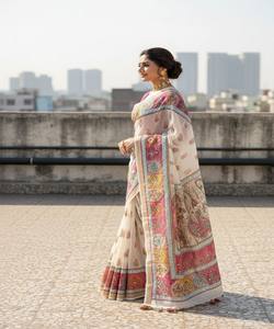 Atractivo Saree de Seda con Estampado Digital y Bordado a Mano, Blusa Sin Coser, Diseño Moderno para Fiestas, Prenda Étnica Multiusos - Product Image 4