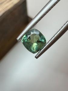 Alexandrite naturelle taille coussin, couleur verte changeante, 5x5mm, 0.62ct, pierre libre, origine indienne, pièce de collection pour bijoutier - Product Image 2
